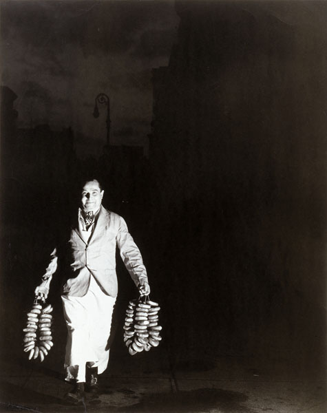 Weegee, Max Is Rushing in the Bagels to a Restaurant on Second Avenue for the Morning Trade, c. 1940, gelatin silver print. The Jewish Museum, New York, Purchase: Joan B. and Richard L. Barovick Family Foundation and Bunny and Jim Weinberg Gifts. © Weegee / International Center of Photography / Getty Images